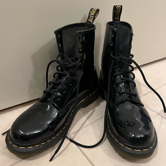 Dr. Martens
Women's 1460 Classic Patent Leather Combat Boots - Picture 2 of 5